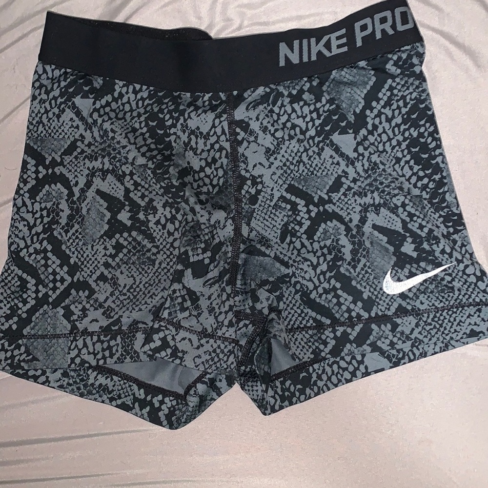 Black and gray Nike pro spandex shorts